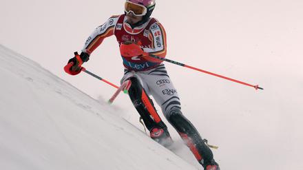 Slalom-Fahrer Linus Straßer verpasst das Podest in Levi. 
