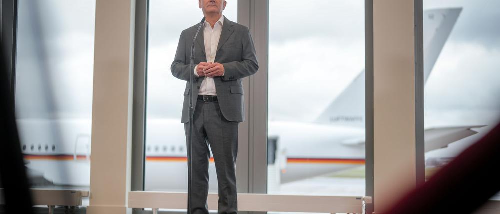 Bundeskanzler Olaf Scholz (SPD) äußert sich vor der Abreise zum G20-Gipfel nach Rio auch zur K-Frage in der SPD.
