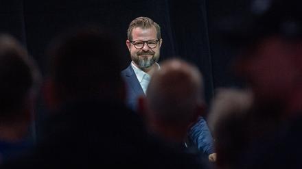 Fabian Drescher ist am Sonntag mit überwältigender Mehrheit zum Präsidenten von Hertha BSC gewählt worden.