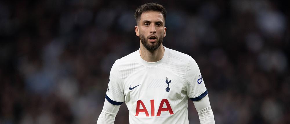 Rodrigo Bentancur, Spieler bei Tottenham Hotspur, während eines Spiels gegen Nottingham Forest in der Premier League.