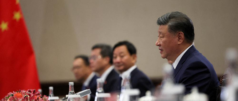 Chinas Partei- und Staatschef Xi Jinping bei einem Treffen mit US-Präsident Joe Biden am Rande des Apec-Gipfels am Samstag in Peru.