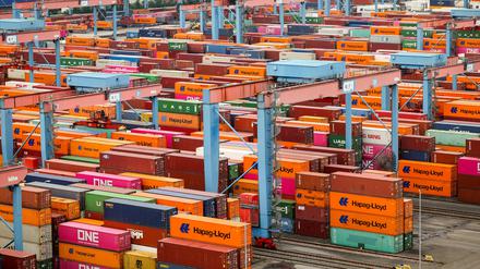 Hamburger Hafen: Die deutsche Exportwirtschaft steht vor großen Herausforderungen.