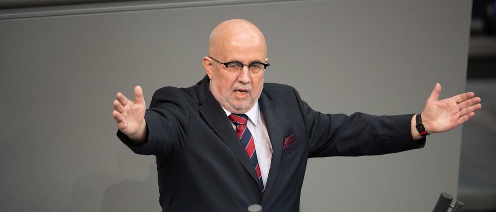 Jürgen Pohl (AfD) spricht in der Plenarsitzung im Deutschen Bundestag.