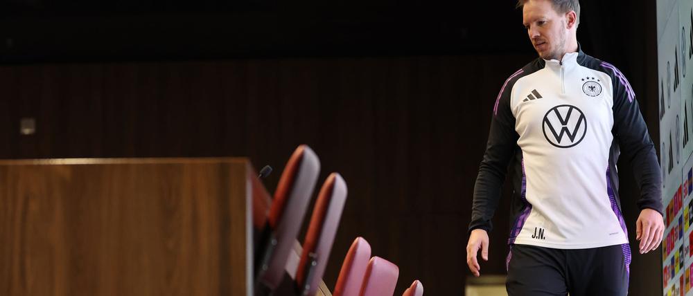 Bundestrainer Julian Nagelsmann sieht bei der WM-Vergabe an Saudi-Arabien die Politik in der Pflicht, nicht die Fußballer. 