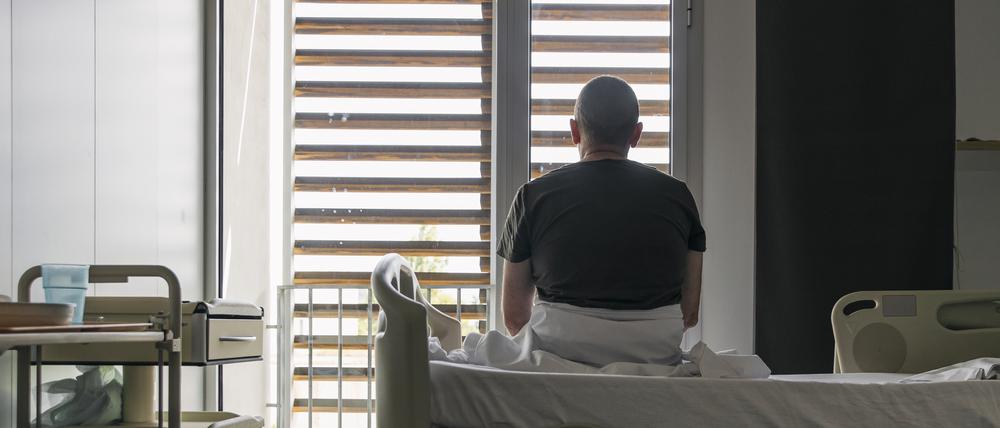 Einsam im Krankenhausbett