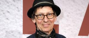 Christian Lorenz alias Flake kam 1966 in Ost-Berlin zur Welt und ist als Keyboarder von Rammstein bekannt geworden. 