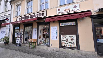 Softeis & Crêpes an der Ecke Brandenburger-/ Dortustraße.