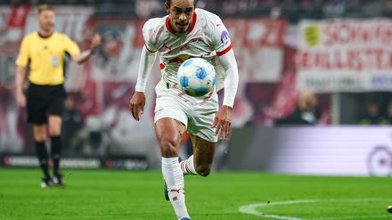 Auf Yussuf Poulsen muss RB Leipzig wochenlang verzichten.