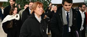 Gisèle Pelicot wurde von ihrem Mann über Jahre hinweg immer wieder betäubt und gemeinsam mit fremden Männern vergewaltigt.