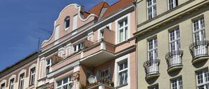 Altbauten in einer Berliner Straße. 