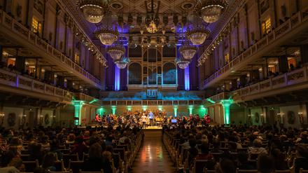Das Konzerthaus am Gendarmenmarkt in der Adventszeit