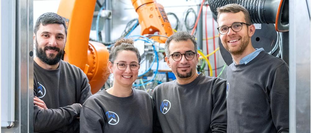 Das vierköpfige WeldNova-Team: Ömer Üstündağ, Fatma Akyel, Nasim Bakir, Christian Brunner-Schwer