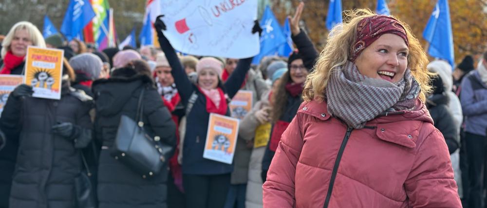 Protestzug der Kinder- und Jugendhilfe – unter dem Motto „unkürzbar“