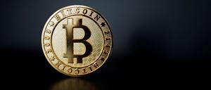 Das illustrative Foto zeigt ein Bitcoin. 