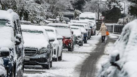 Der DWD warnt vor starkem Schneefall (Symbolbild).