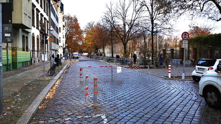 Die Schranke an der Leibniz-Schule in Kreuzberg. 