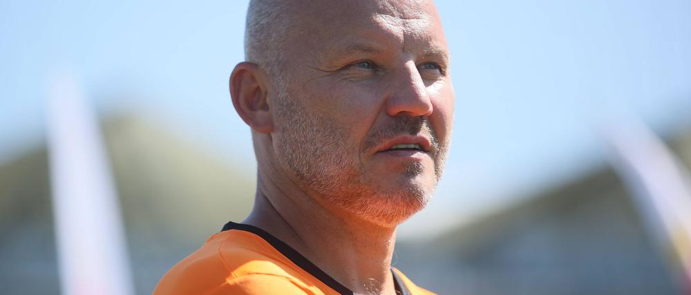 Der ehemalige polnische Fußballspieler Tomasz Klos wurde wegen des Verdachts auf Steuervergehen festgenommen.