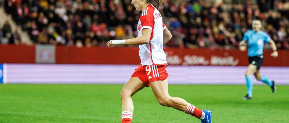 Jovana Damnjanovic schoss die Fußballerinnen des FC Bayern zur 1:0-Führung gegen Valerenga Oslo. (hier Archivbild)
