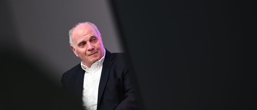 Uli Hoeneß kennt den nächsten deutschen Meister angeblich schon.