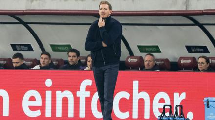 Julian Nagelsmann uns sein Team bekommen es mit einem schweren Gegner zu tun.