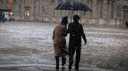 Nicht nur der Schnee sorgt in Paris für leichtes Chaos, auch die Regierung hat daran ihren Anteil.