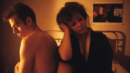 Brian und Nan im Kimono, von 1983. Fotografie aus der Serie „The Ballad of Sexual Dependency”.