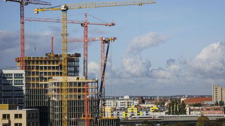 In Ingolstadt ist ein Bauarbeiter von Baumaterialien erschlagen worden
