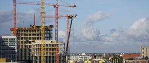 In Ingolstadt ist ein Bauarbeiter von Baumaterialien erschlagen worden