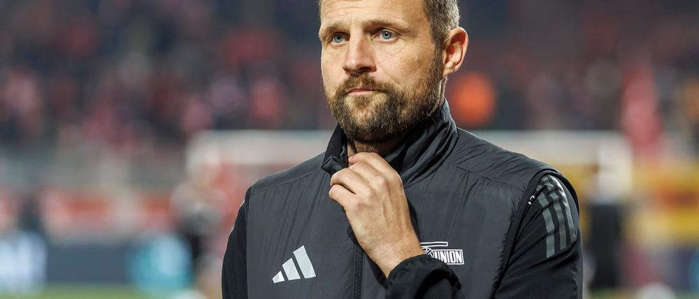 Trainer Bo Svensson will mit Union erstmals ein Bundesliga-Spiel in Wolfsburg gewinnen.