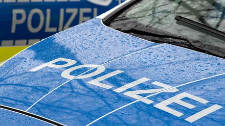Polizeibeamte wurden nach einem Angriff auf einen Mann zu einer Diskothek in Hellersdorf gerufen (Symbolbild).
