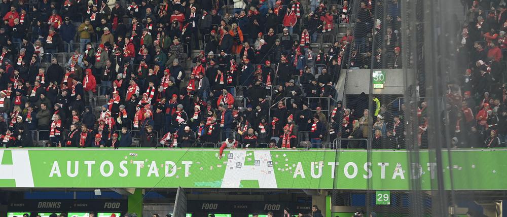 Fans von Union Berlin in Wolfsburg.