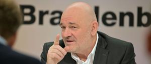 BSW-Landeschef Robert Crumbach sagte, die Koalitionsverhandlungen mit der SPD seien auf einem guten Weg. (Archivbild)