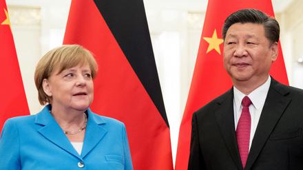 Angela Merkel und der chinesische Präsident Xi Jinping im Jahr 2018 in Peking. 