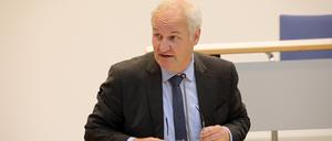 Baudezernent Bernd Rubelt (parteilos) leitetet den Geschäftsbereich für Stadtentwicklung, Wirtschaft und Umwelt. 