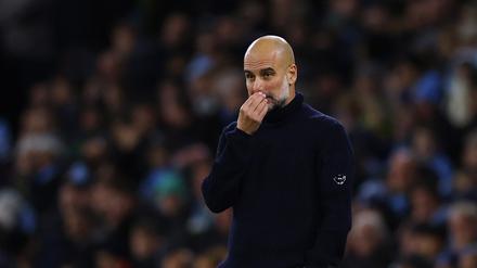Pep Guardiola versteht seine eigene Fußballwelt gerade nicht mehr so wirklich.