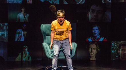 Jaime Cruz als Hamlet. 