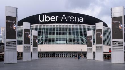 Die Mercedes-Benz-Arena wurde am 22.03.2024 in Uber Arena am Uber-Platz umbenannt.