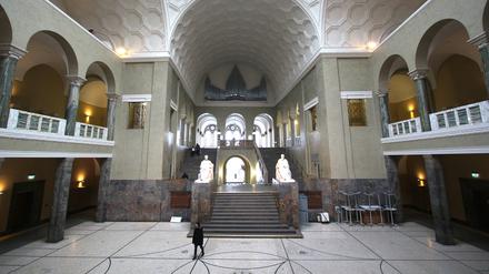 Lichthof im Hauptgebäude der Ludwig Maximilian Universität in (LMU) München. Die Universität steht in dem DFG-Ranking an der Spitze. 