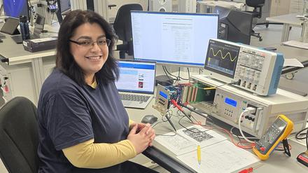 Name: Armina Z., Alter: 40, Betrieb: BVG, Ausbildung zur: Elektronikerin für Informations- und Systemtechnik bei der BVG.