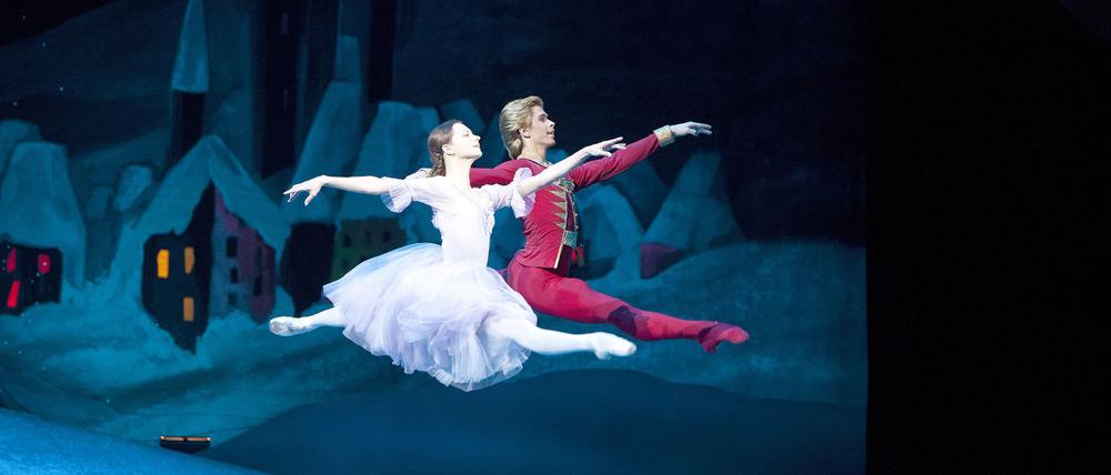 Das Ballett Nussknacker gilt als die beliebteste, aber auch teuerste Aufführung im Bolschoi Theater. (Archivbild)