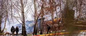 Das Wrack der DHL-Maschine kurz vor dem Flughafen Vilnius.