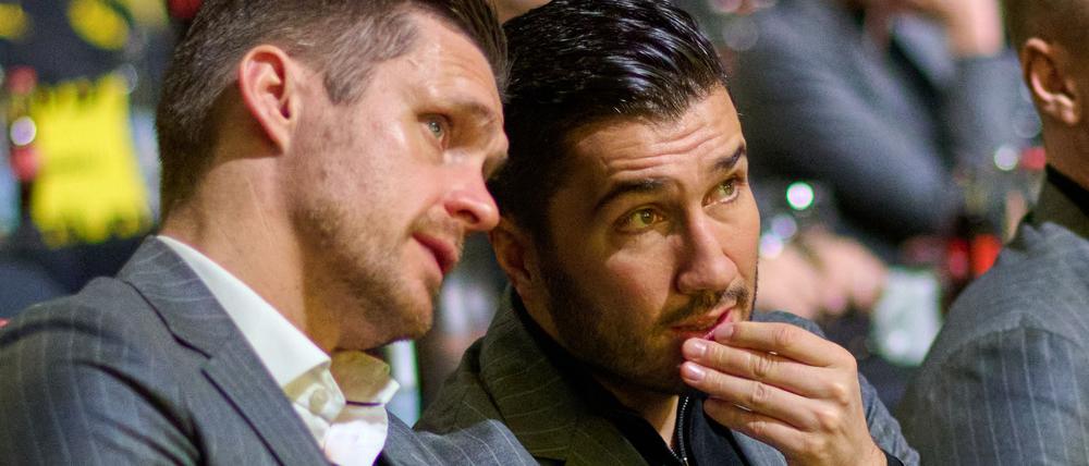 Sebastian Kehl (links) will sich nicht zu Vertragsgesprächen mit Borussia Dortmund äußern.