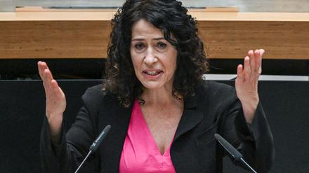 Grünen-Fraktionsvorsitzende Bettina Jarasch sieht beim Nachtragshaushalt für 2025 noch Gesprächsbedarf. (Archivbild)