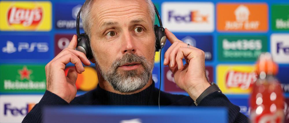 Leipzigs Trainer Marco Rose telefoniert derzeit viel mit RB-Chef Oliver Mintzlaff.