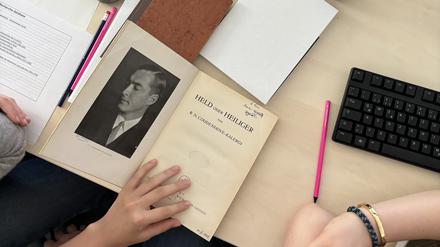 Schülerinnen und Schüler zu Gast in der Provenienzforschung an der FU