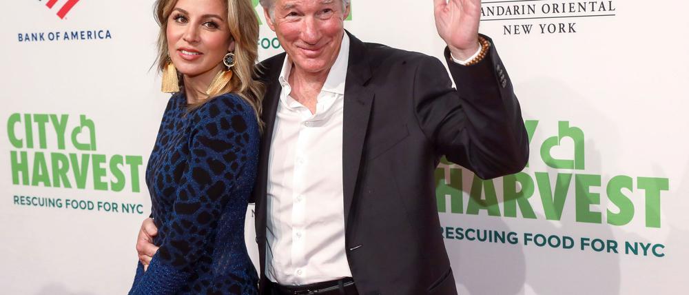 Richard Gere erzählt, dass seine Frau Alejandra Silva ihn bei ihrer ersten Begegnung für einen anderen Hollywoodstar gehalten habe.