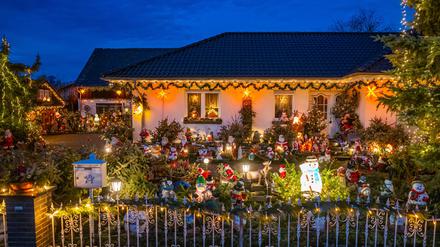 Der weihnachtlich geschmückte Garten von Gisela Liebsch und ihrem Mann Gerd Mörl.