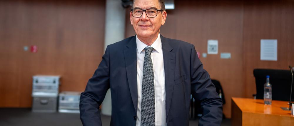 Gab es beim chaotischen Abzug Deutschlands aus Afghanistan 2021 eine falsche Gefährdungseinschätzung? Nein, sagt der frühere Entwicklungsminister Müller. 