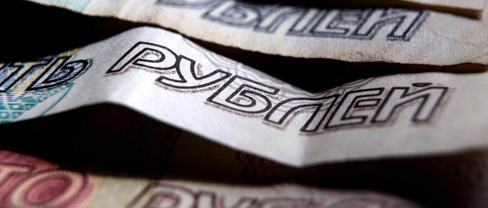 Der Rubel verliert in den letzten Wochen dramatisch an Wert. (Archivbild)
