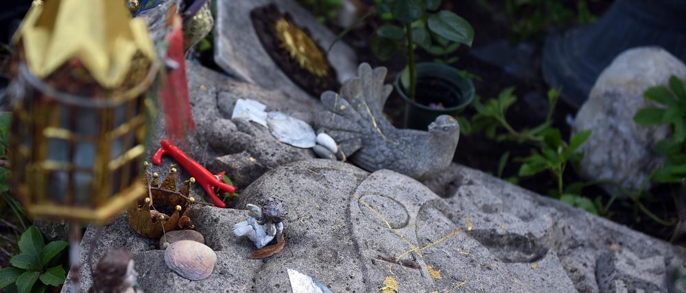 Geschmückte Grabstättte.